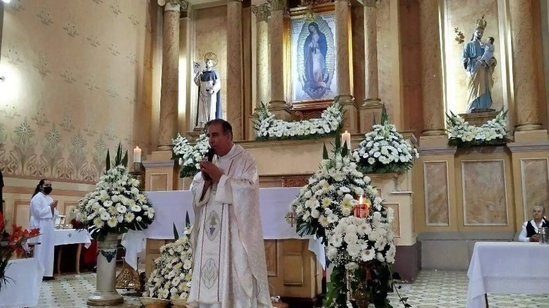 FOTO PRINCIPAL SJR Monseñor Sacramento Arias dirigio la misa